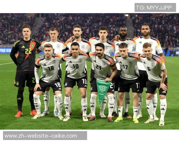 欧洲杯经典对决德国队与意大利队的巅峰对抗赛前瞻与分析 欧洲杯经典对决德国队与意大利队的巅峰对抗赛前瞻与分析